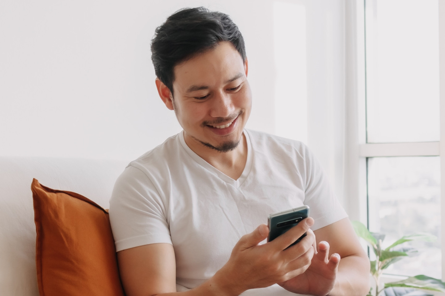 A man holding a mobile phone